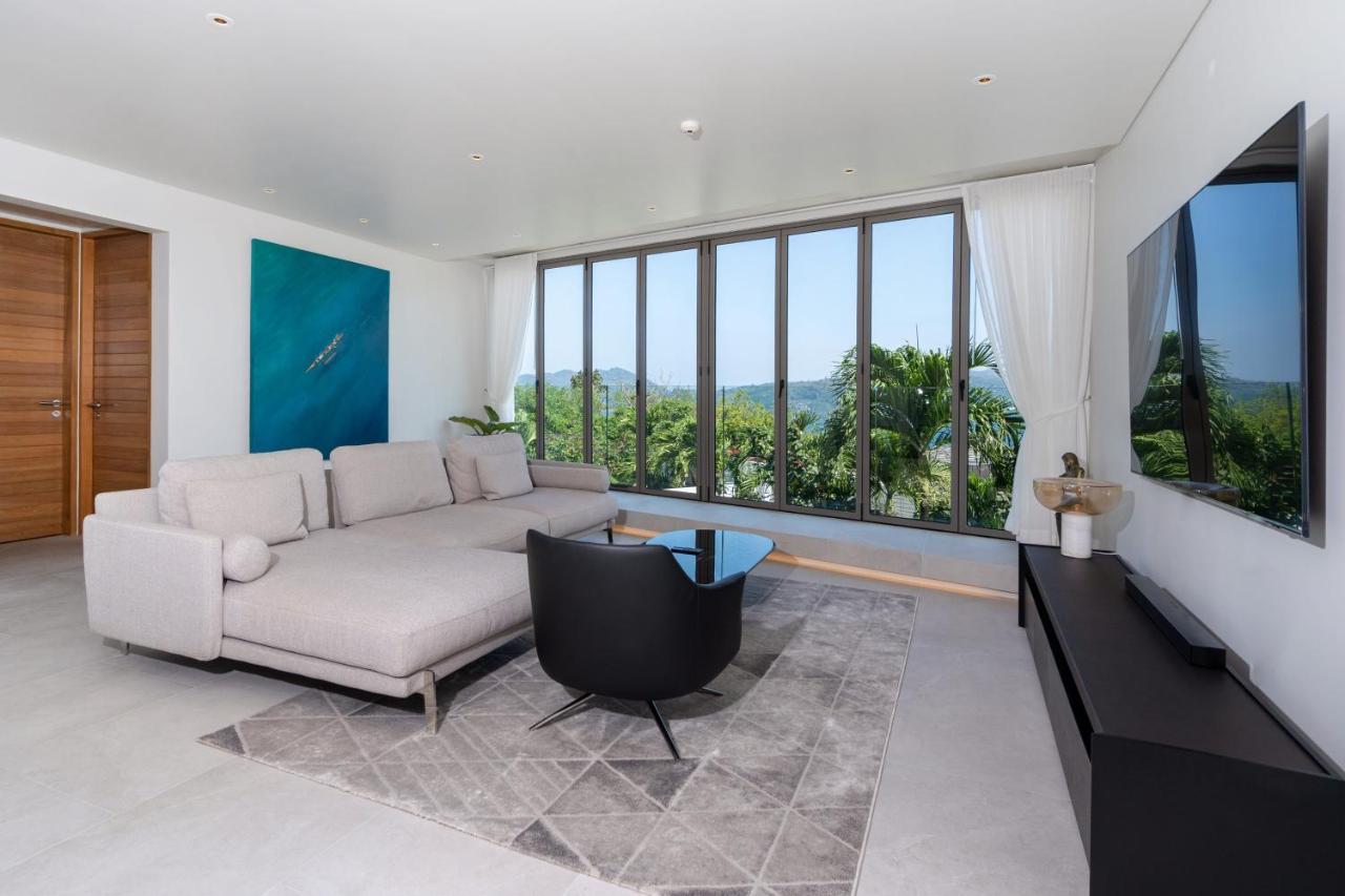 New 2Br Condo Bluepoint 8-17 Sea Views Patong Exteriör bild